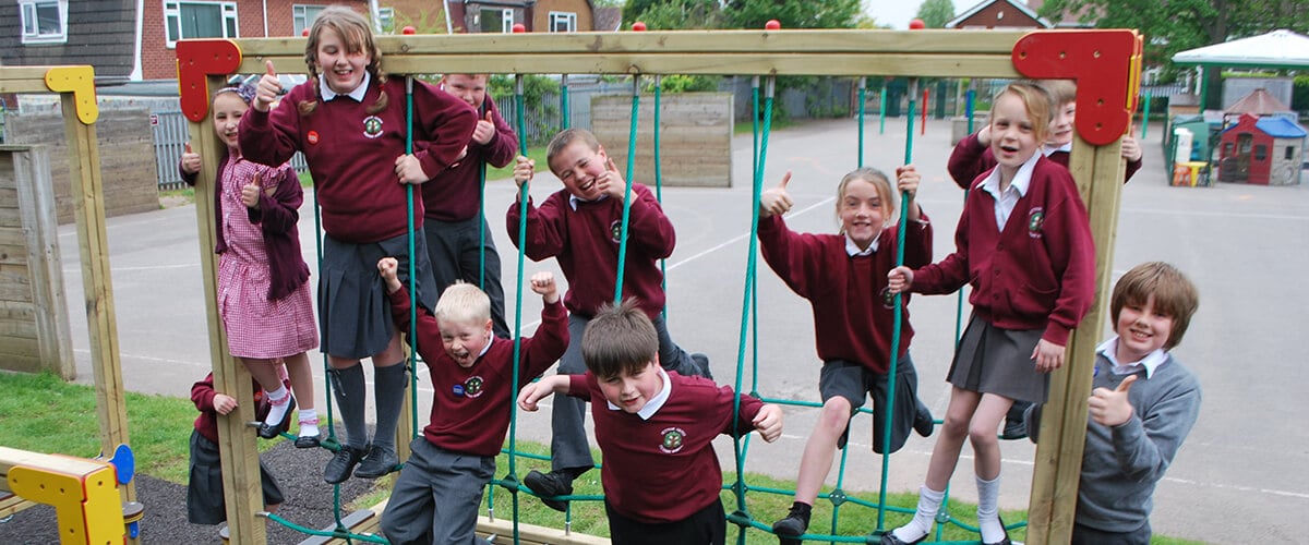News Waw1B | The Benefits Of Outdoor Playground Equipment For Schools | Creative Play