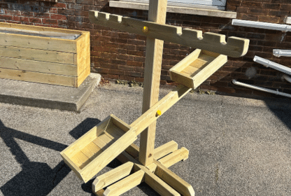 Wooden Cross Scales Freestanding Playground Equipment