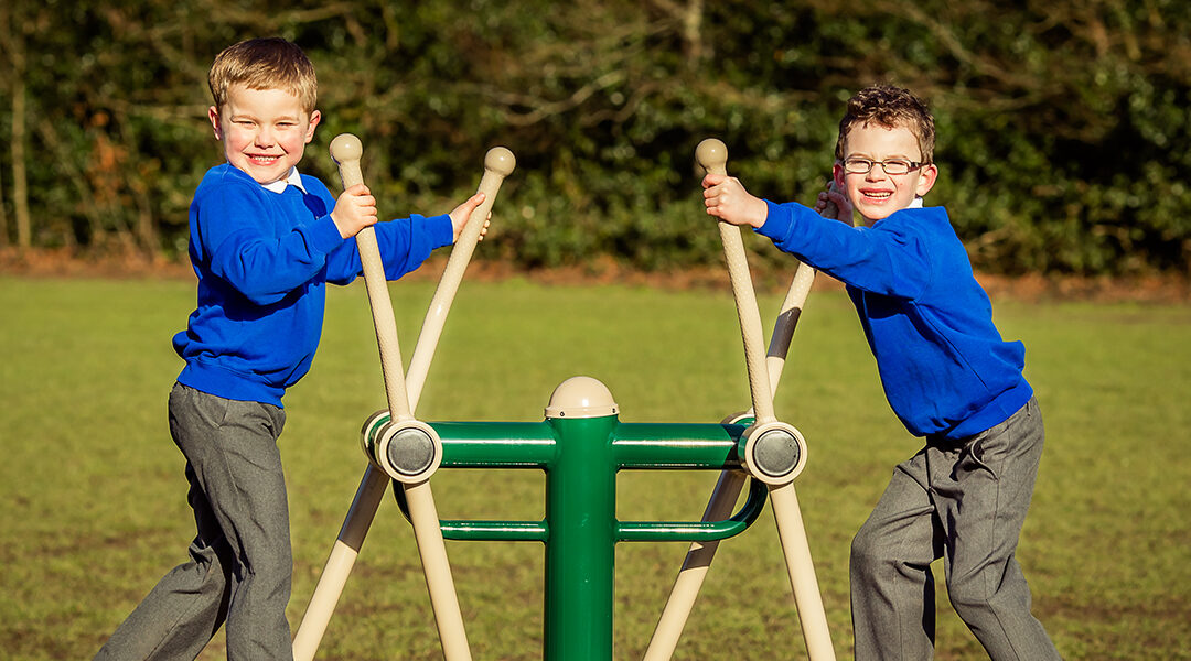 A Guide To Selecting Outdoor Gym Equipment For Schools