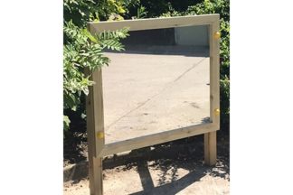 freestanding-mirror-panel