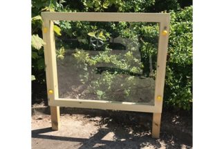 freestanding-paint-board