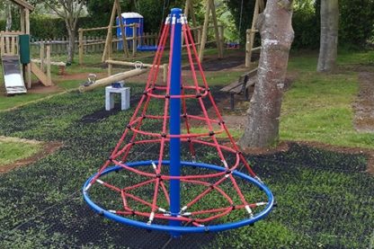 Sr115 1 | Rope Net Pyramid - Spinner | Creative Play