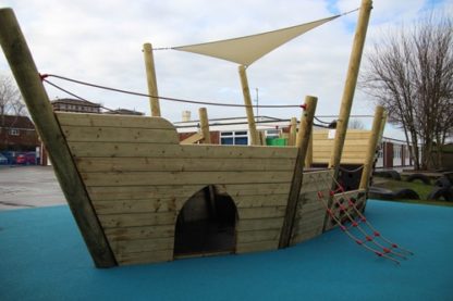 Voy118 3 | Pirate Ship Midi (Timber) | Creative Play