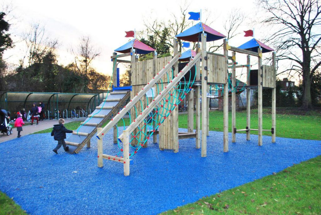 Isleworth Town Primary School | Creative Play's Playground Projects