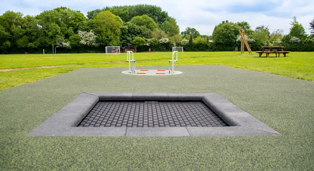 Trampoline