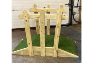 Wooden Bridge Hand Rails Freestanding Playground Equipment