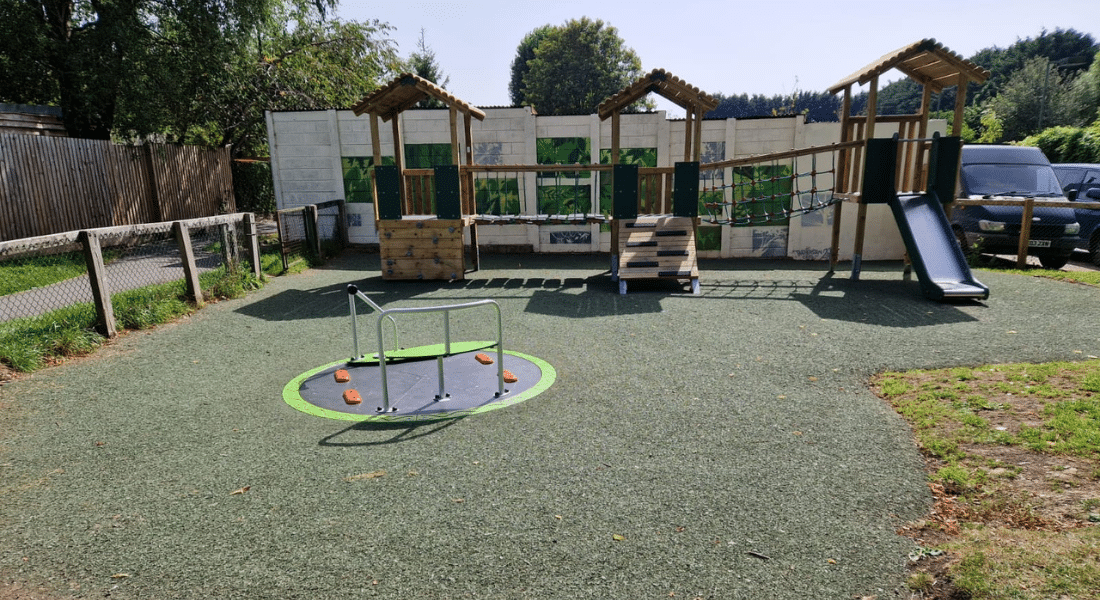 Bespoke Jigsaw, Rope Walk, Wheelchair Inclusive Roundabout Playground Equipment