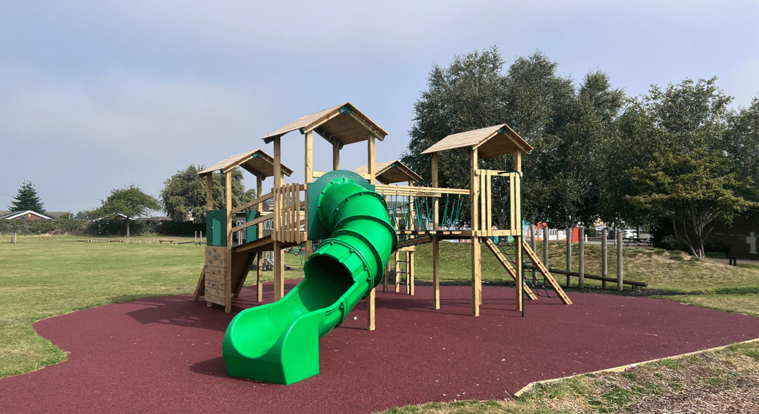 Bespoke Jigsaw Tower Playground Equipment & Wetpour Safety Surfacing