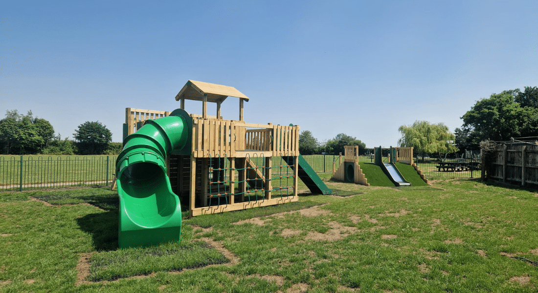 Heartwood And Mound Tunnel With Slide Playground Equipment