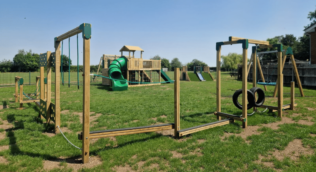 Heartwood And Adventure Trail 8 L-Shape Playground Equipment