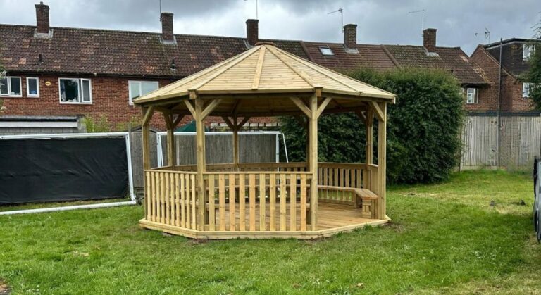 5m Octavia Playground Equipment