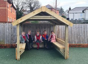 Play Houses & Den Making Playground Equipment