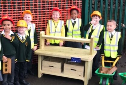 Construction Workbench (1 Vice) Freestanding Playground Equipment