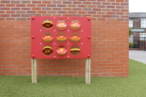 Noughts & Crosses - Image 2