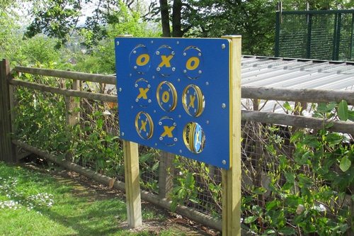 Noughts & Crosses - Image 5