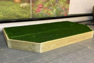 Grass Top Stage
