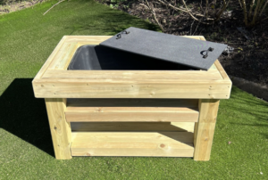 Water Table (Standard with Lid)