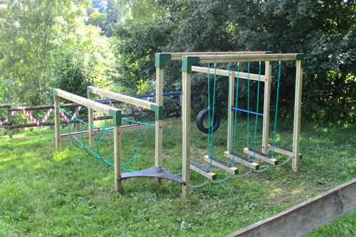 Derwent Climbing Frame - Image 2