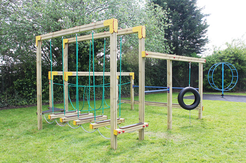 Derwent Climbing Frame - Image 5