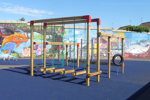 Derwent Climbing Frame - Image 6