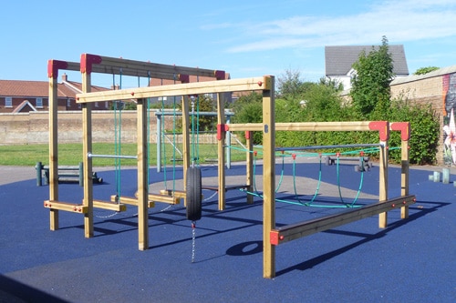 Derwent Climbing Frame - Image 10