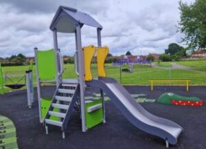 Metal Play Towers