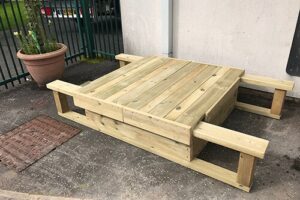 Sliding Lid Sand Pit