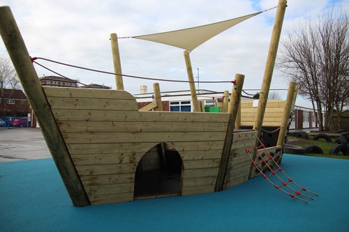 Pirate Ship Midi (Timber) - Image 4