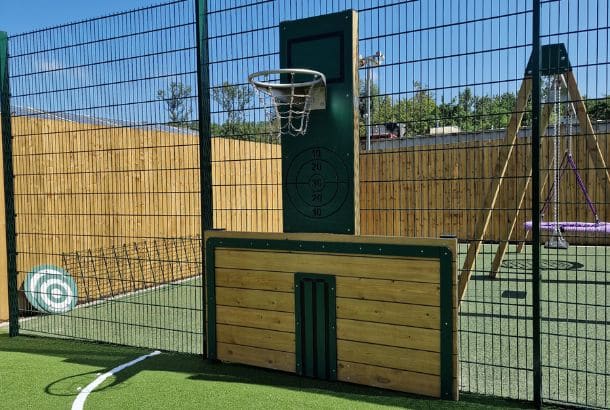 Timber Kick Board inc Basketball & Target - Image 9