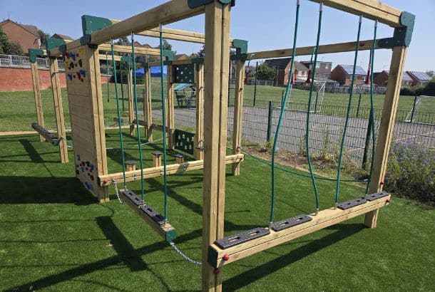 Spey Climbing Frame - Image 7