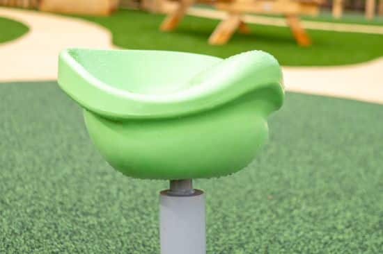 This image shows a solo spinner